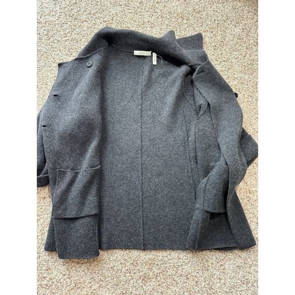 Neiman Marcus Gray 100% Cashmere cardigan sweater/Jacket/Coat, Small, VERY SOFT - Picture 6 of 11